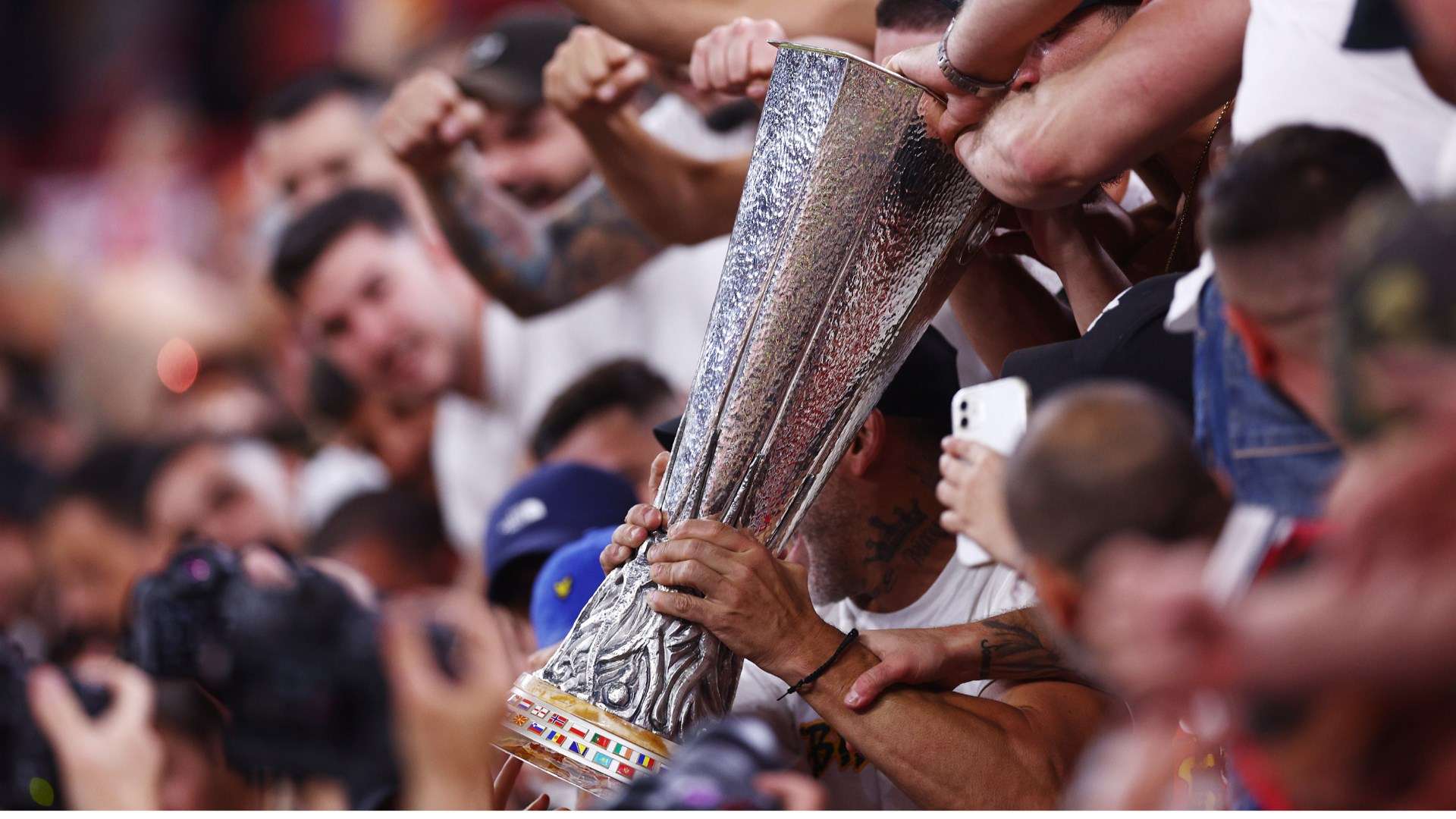 考虑到拳手 考虑到拳手