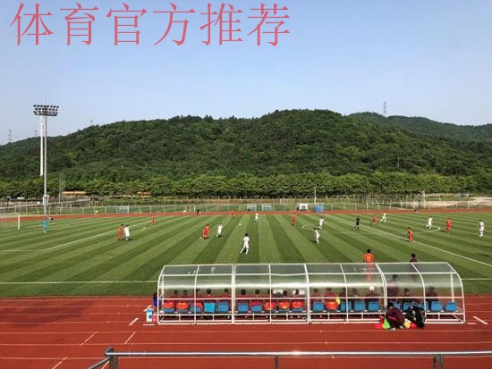 U17国家男足集训队红黄蓝三队举行内部选拔赛